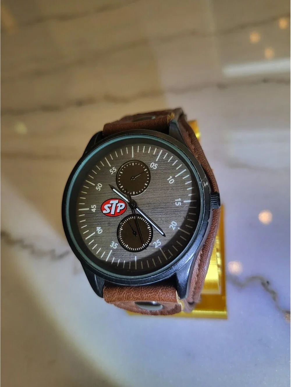 Men's Quartz Watch Working NewBattery Automobilia 44mm STP Filters Gas EUC